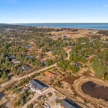 Lovely 16-person Luxury House With Activity Room, Outdoor Hot Tub And Outdoor Sauna Fjerritslev